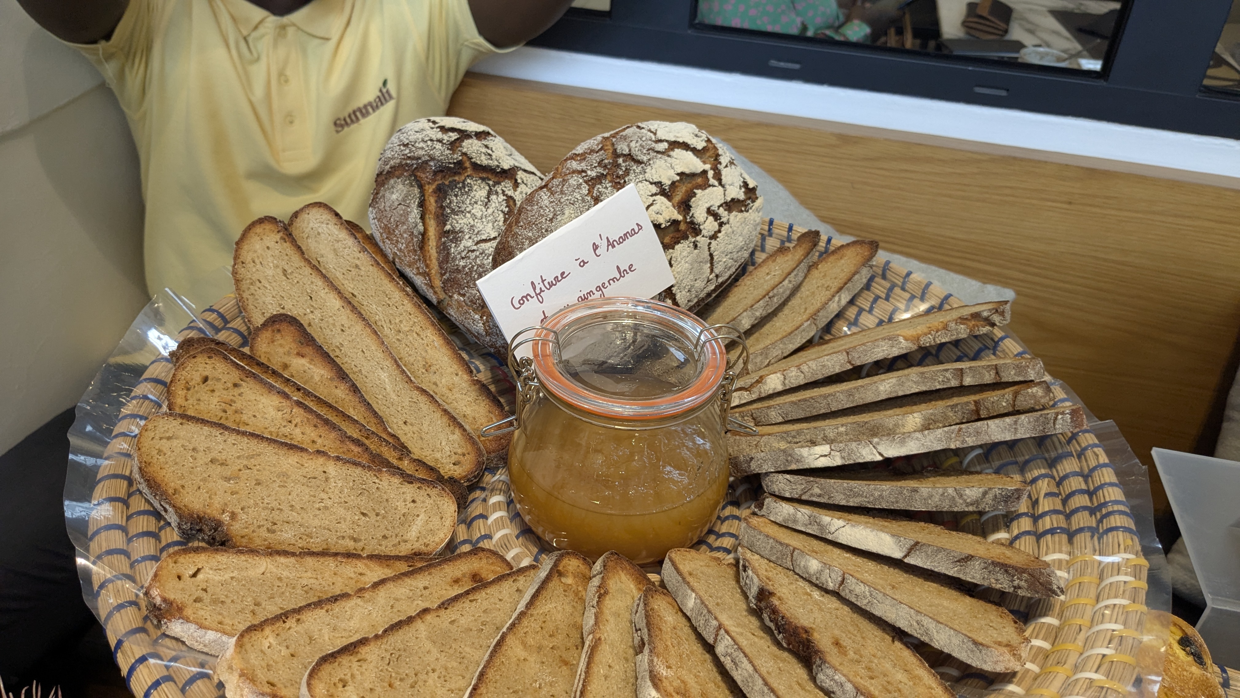 PLATS1.jpg (2.57 MB)