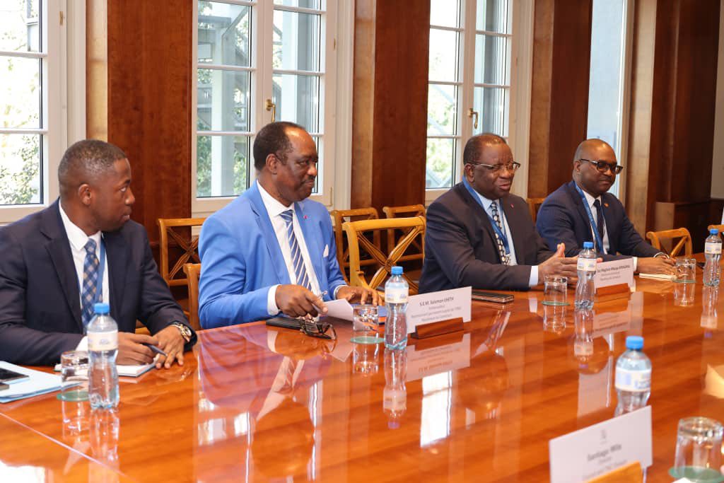 490350061_595451226847285_7585496542697036555_n.jpg (104 KB)