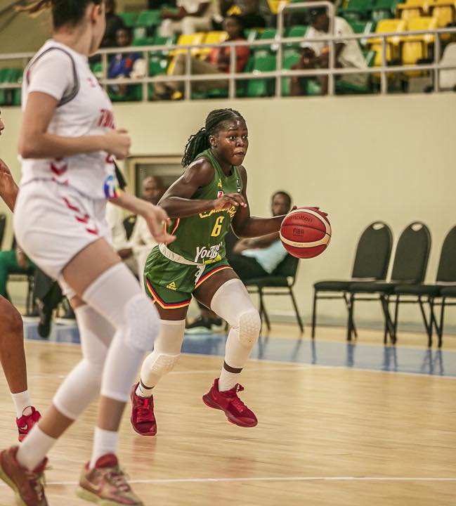 pp u16 filles 3.jpg (57 KB)